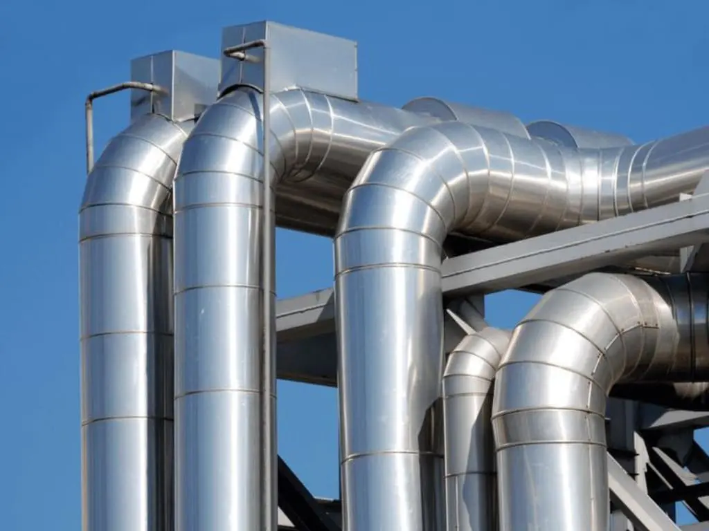 Guide complet étape par étape pour nettoyer une marée noire due à une fuite de pipeline